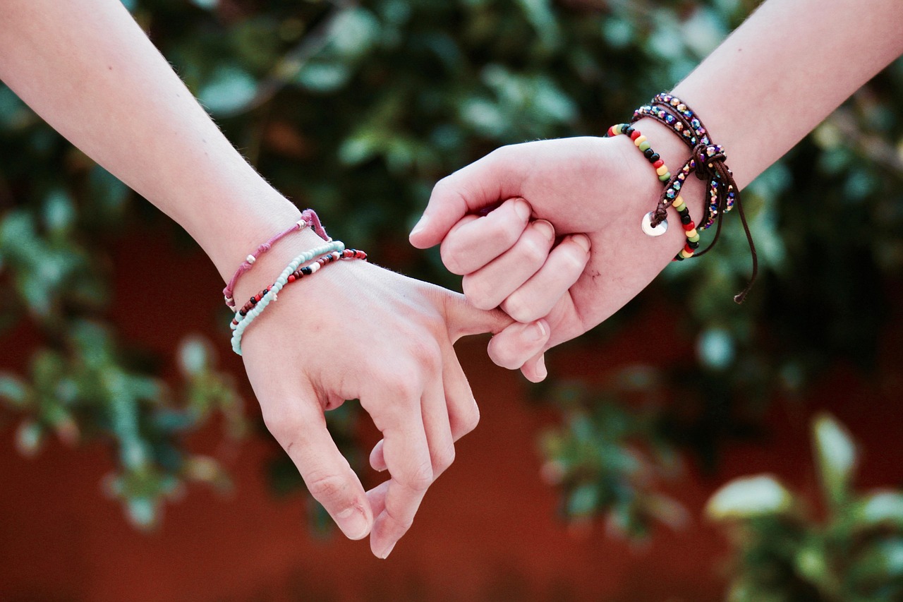 valentines day background, friendship, pinky swear, hands, union, love, holding hands, loyalty, dedication, bracelets, girls, friendship day